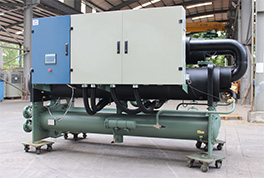 檢測出廠冷水機，恒星嚴格遵守產(chǎn)品標準